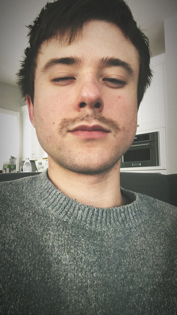 stache