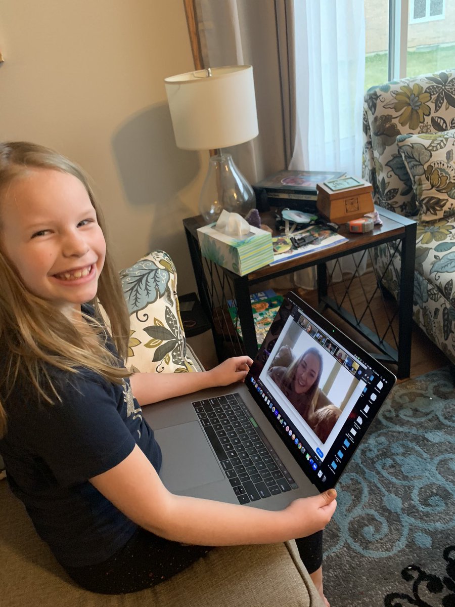 JGSmuksta's tweet photo. Shout out to @Miss_Bennett7 from @D113A for asking her 1st grade class to connect and hang out virtually tonight! This little one was over the moon and LOVED every minute! https://t.co/SrYF57z2tJ