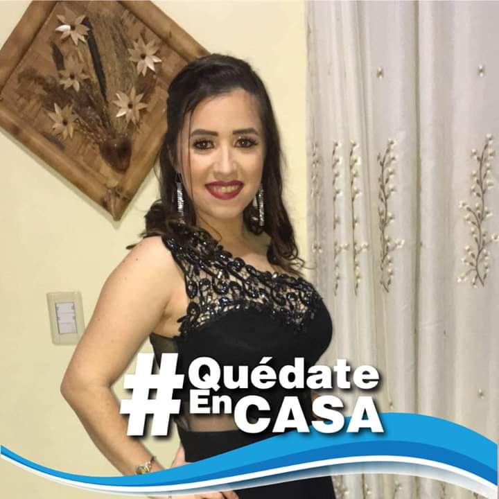 MilenaFer02's tweet photo. #NuevaFotoDePerfil https://t.co/8E1KdPMlc1