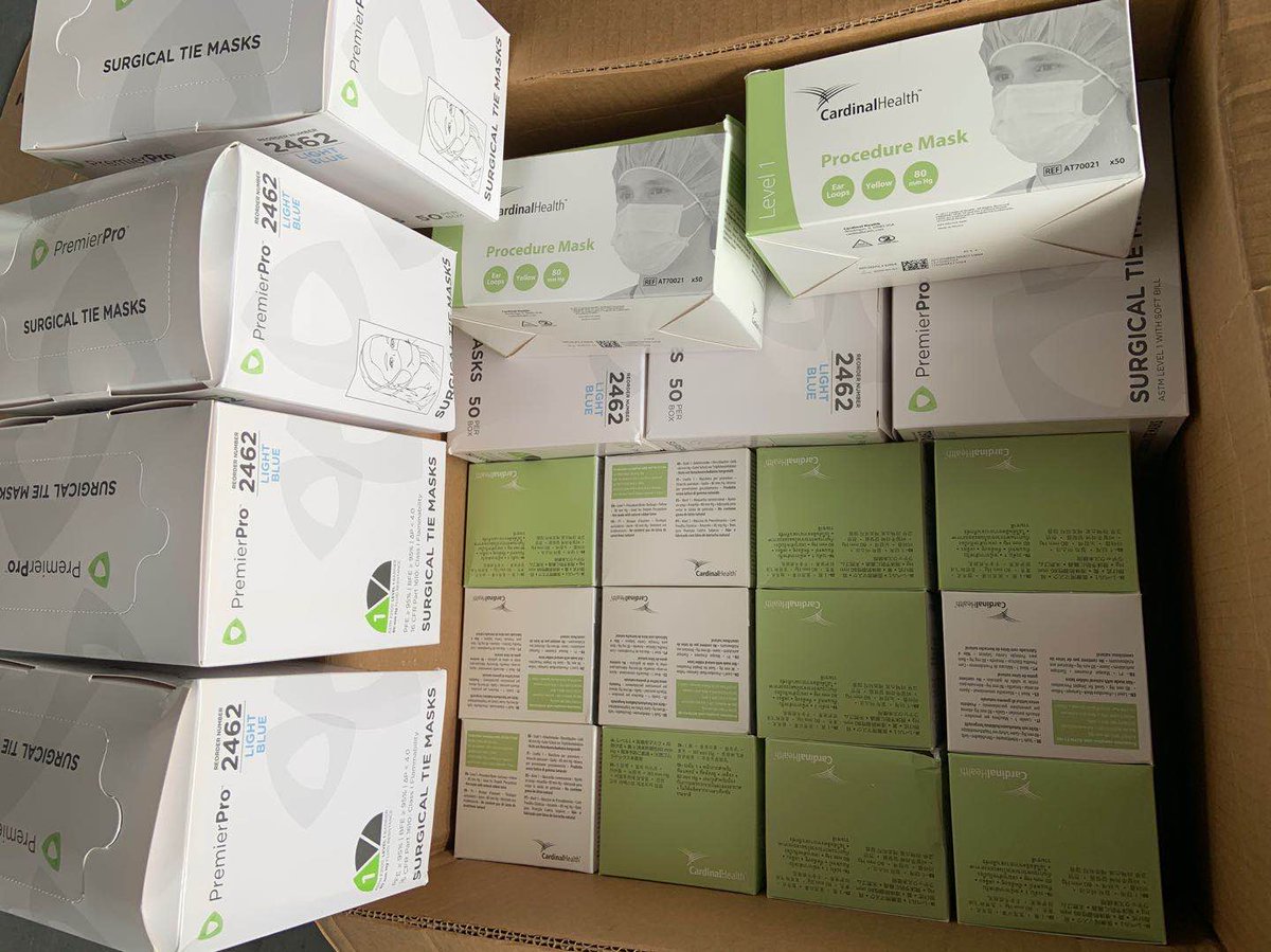 As of March 26, ACCCA volunteers have delivered in total 1,600 medical grade face masks, 30 N95 face masks and 11 forehead thermometers to five local clinics, nursing homes and hospitals.  💪💪❤️❤️