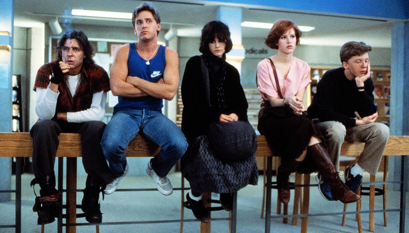 fabriturtu's tweet photo. 1) ABRO HILO para dedicarle un pequeño homenaje a The Breakfast Club (1985), obra cumbre de John Hughes, destacando algunos elementos sobre puesta en escena y construcción de personajes que hacen a una película inolvidable. Vamos uno por uno: https://t.co/cDXuehQTvL