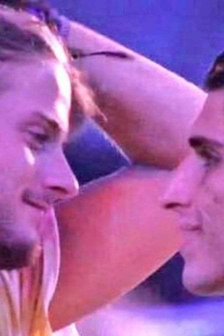 aleks_metal's tweet photo. E AÍ VCS CHIPARIAM?,
Daniel do 'BBB20', diz que ficaria com Felipe Prior: 'Se tivesse percebido...' #BBB20 #RedeBBB20 #danielbbb20 #felipeprior https://t.co/ZaRkjtKXEf