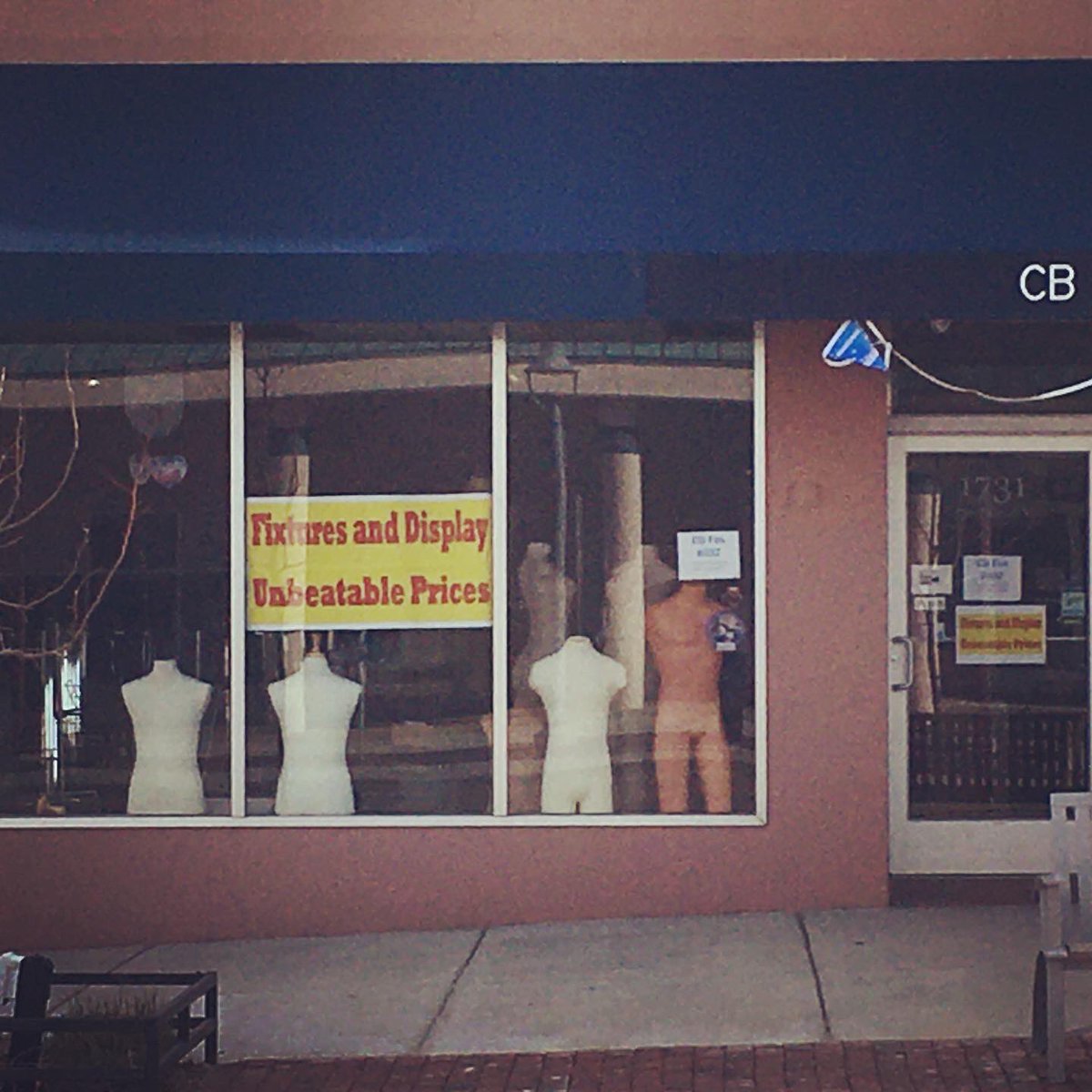 EKruegerWrites's tweet photo. Had to get outside for a little walk with #mochithemuse. We go down my deserted Main Street in my small town and see this.
Nope. Not a fan of mannequins. I’ve seen Ghostbusters.
#thestuffofhorrorfilms #becareful #dontgooutatnight https://t.co/v0eOODcgAw