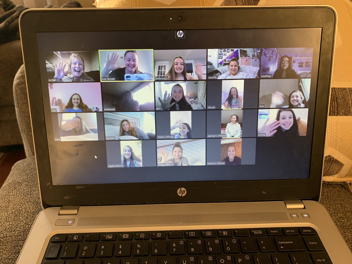 Virtual cheer team party 🎉 Missed these faces!!!!