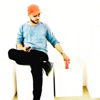 sonofaamena's tweet photo. #NewProfilePic #lockdownindia #caged #latepost #zeddahAirport https://t.co/OPoW2zKflY