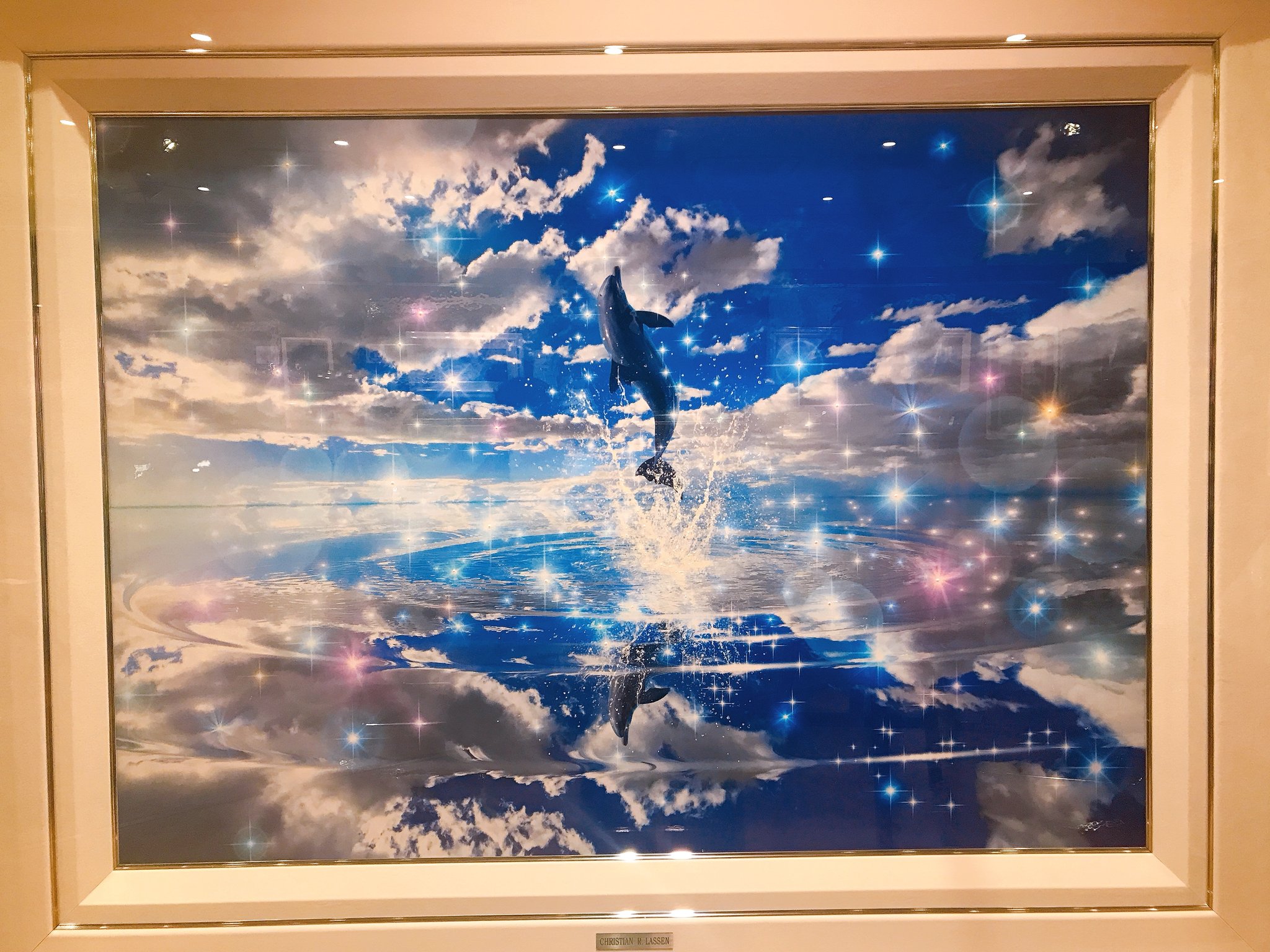 Sakura Machi Kumamoto サクラマチ クマモト 公式 3 27より クリスチャン ラッセン 展 開催 あのイルカの絵でお馴染みのラッセンが入場無料でご覧いただけます また ディズニーのドリーム アートコレクションも同時開催中 サクラマチへご来館の際