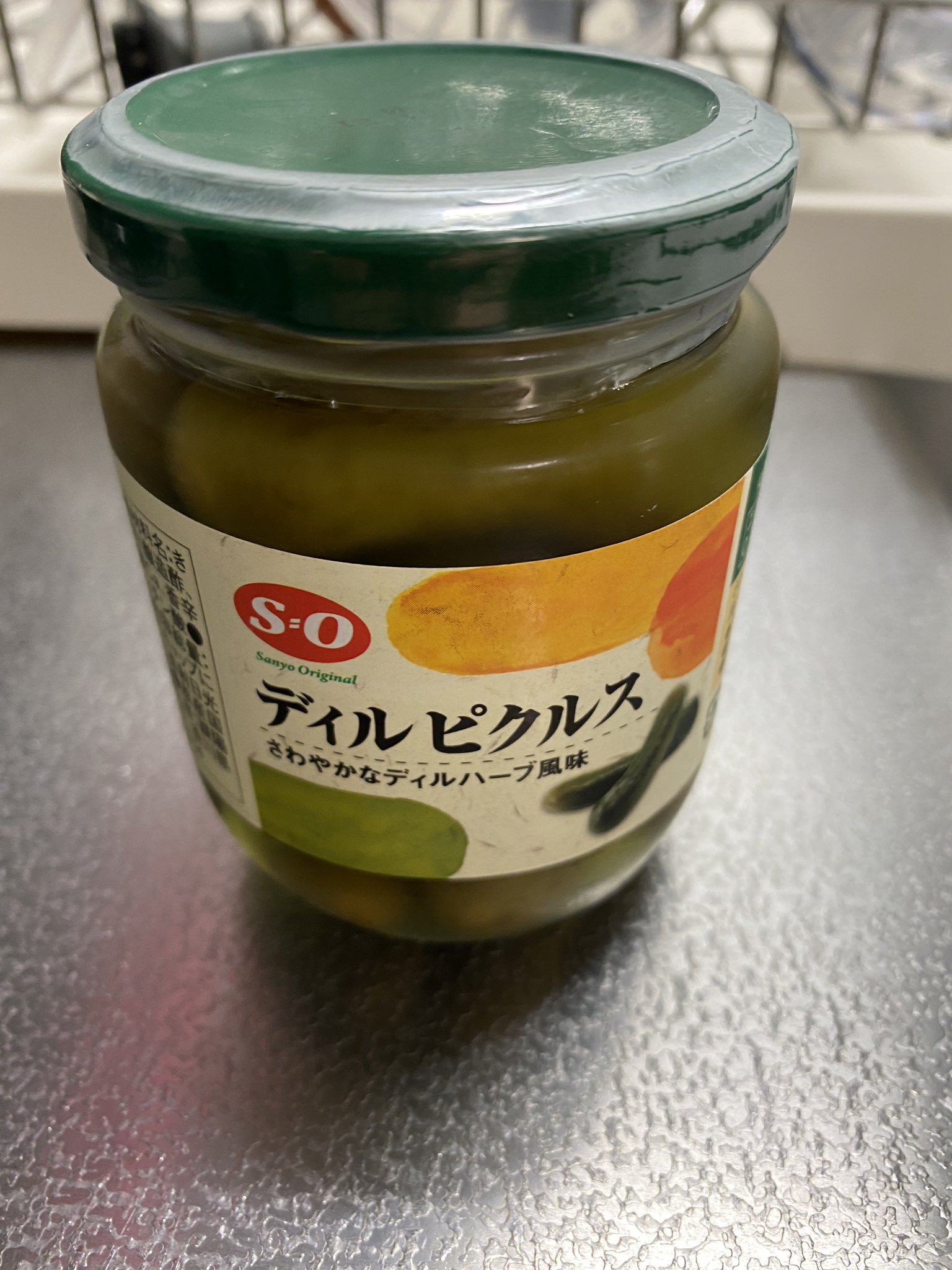 ケンジロー ここしばらく手に入らなかったディルピクルス ようやく確保 スイートピクルスはどうも苦手でやっぱりハーブ風味のこれが一番 T Co Xln24uxrza Twitter