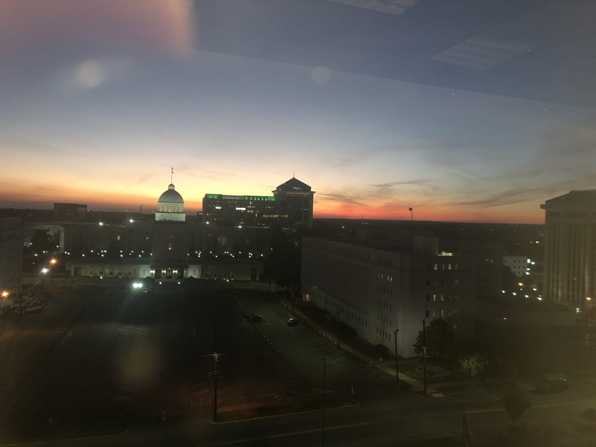 One more sunset to close out the week. And it’s goodnight ⁦<a href="/AlabamaAchieves/">Alabama State Department of Education</a>⁩. Thank you to the many school leaders, teachers, and staff for your inspiring work! God bless you all!