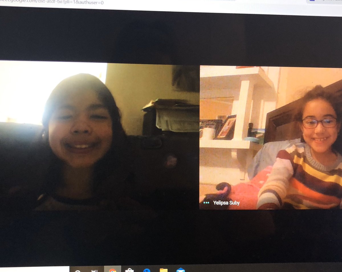 Terrents_DiMegs's tweet photo. Distant Learning! #wegotthis #hamiltonhawks 🦅 https://t.co/iOmqYUQTRH
