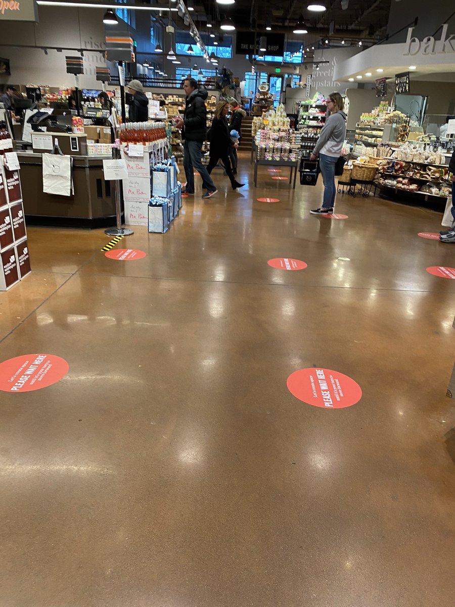 billschrier's tweet photo. Signs of the times at my local grocery store Metropolitan market in West Seattle. @westseattleblog https://t.co/Xi2oH1Wl8V