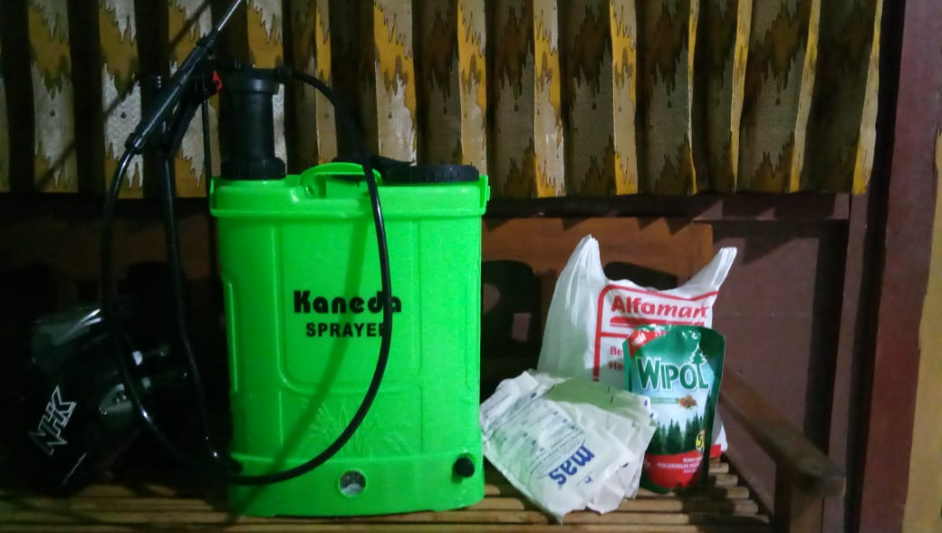 Ikhtiar perlu dilakukan dalam pencegahan wabah Qif-19, mudah-mudahan segera pergi dari bumi Indonesia tercinta.
#minggatQif19
#IndonesiaMelawanCovid19