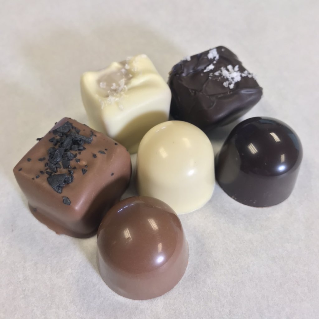 TeaseChocolates's tweet photo. working away, making chocolate, setting up online ordering. All while dealing with everyone's new reality. We hope to start taking web orders &amp; shipping next week. In the meantime you can get digital gift cards! We miss you all so much!! https://t.co/IEtoVuAmRe https://t.co/TNAc5D8H7s