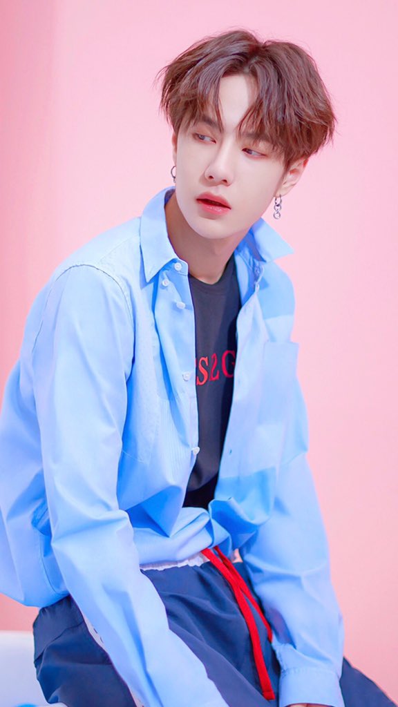 Dawn_taetae's tweet photo. Go to see cherry blossom together🌸

#WangYibo #王一博 #WangYibo王一博 #หวังอี้ป๋อ #イボ #왕이보 https://t.co/qmurVsUQZy