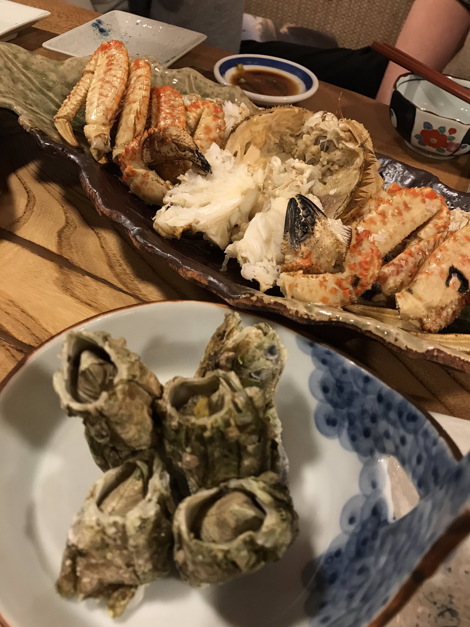 めんごろう 自分が最近青森でフジツボ食べたお店は 百代 青森市 ごじゃらし 青森市 写真はごじゃらしのフジツボ 奥のはトゲクリガニ 青森は魚介類がマジで旨い サイエンスzero フジツボ 青森県 T Co Bqdz52mnto Twitter