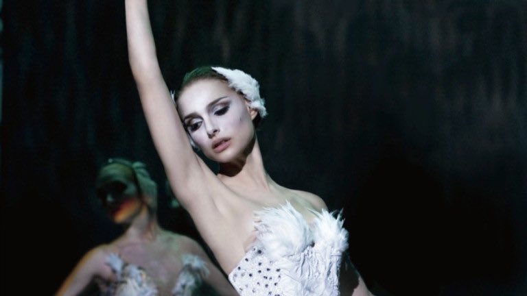 Twitter: "Natalie in @DarrenAronofsky's Black Swan ( costume by @K_LMulleavy for Rodarte). #swanlake #ballet #blackswan # natalieportman https://t.co/1OQCpxLGSj" Twitter