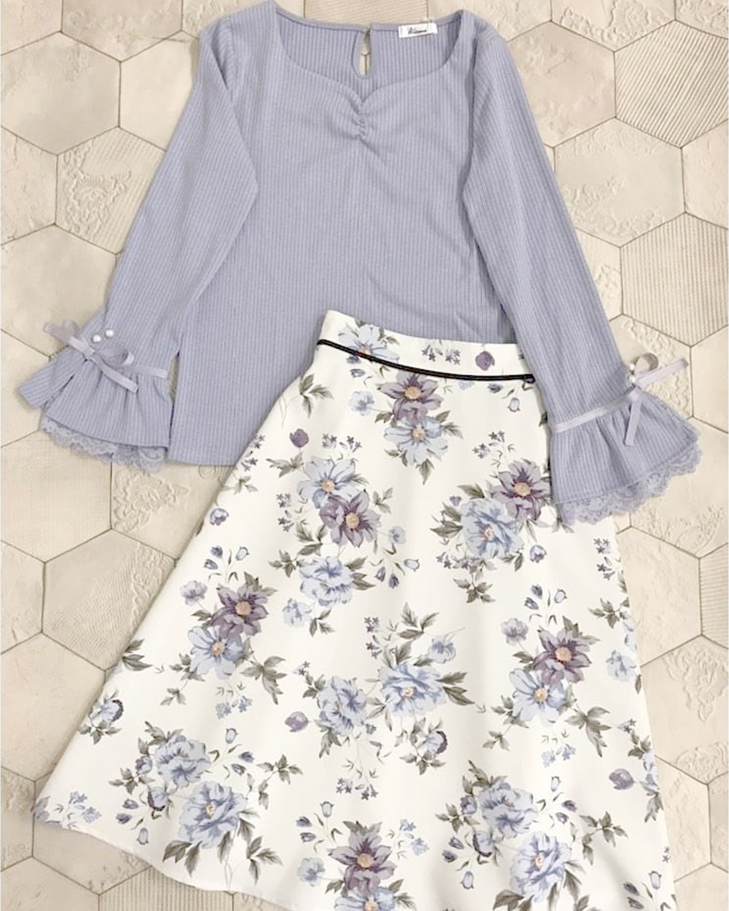 Allamanda アラマンダ公式 春コーデに必須の 春スカート 今年はどんなスカートが気になりますか 花柄も プリーツも フレアも つい欲張りたくなる 映えるスカートそろってます 春スカート特集 T Co 37ov5jj0j4 アラマンダ