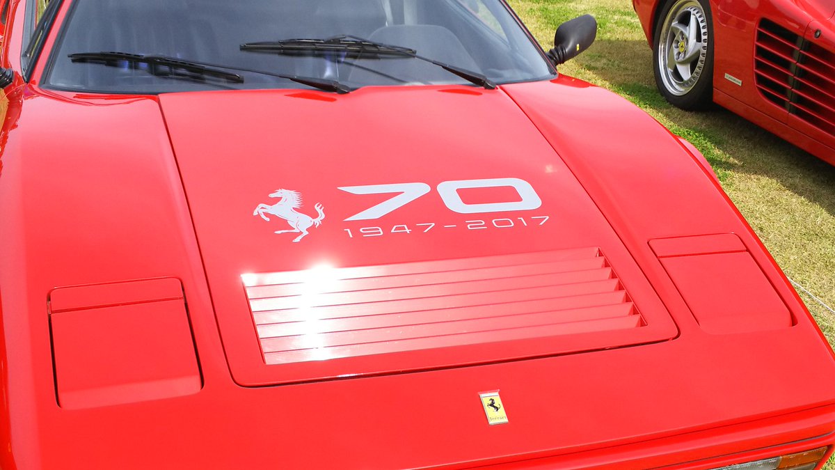 #328の日  #Ferrari328
最もビューティなフェラーリだと思います😍