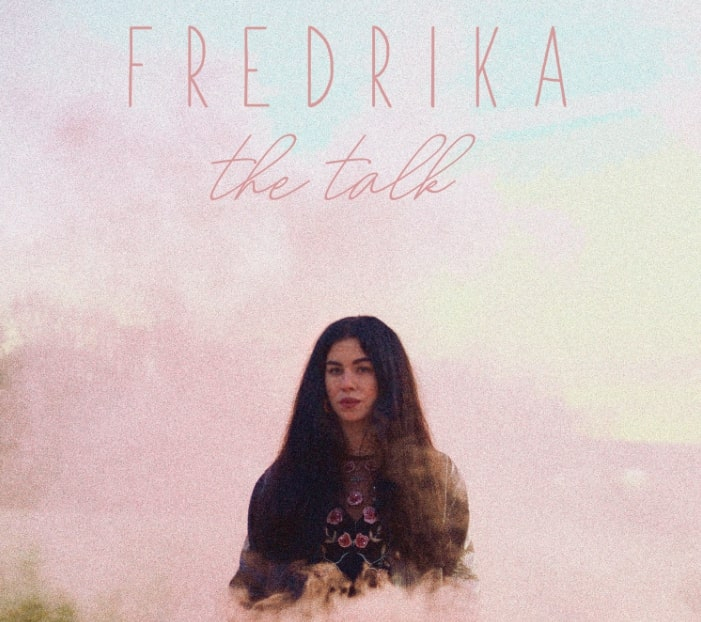 neonmusicnow's tweet photo. #fredrika's elements of sensuality and sexuality shine through magically on The Talk.
Read about it 🎧https://t.co/HeH7vzFsJ0⠀⠀⠀
FOLLOW @neonmusicnow For more music reviews, videos, interviews & recommendations
#listentothis #neonmusic #welovemusic #musicreview https://t.co/obI47MY8uv