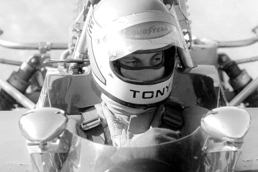 Today we remember #TonyBrise, an outstanding #F1 prospect who perished in the 1975 light-plane accident
snaplap.net/driver/tony-br…