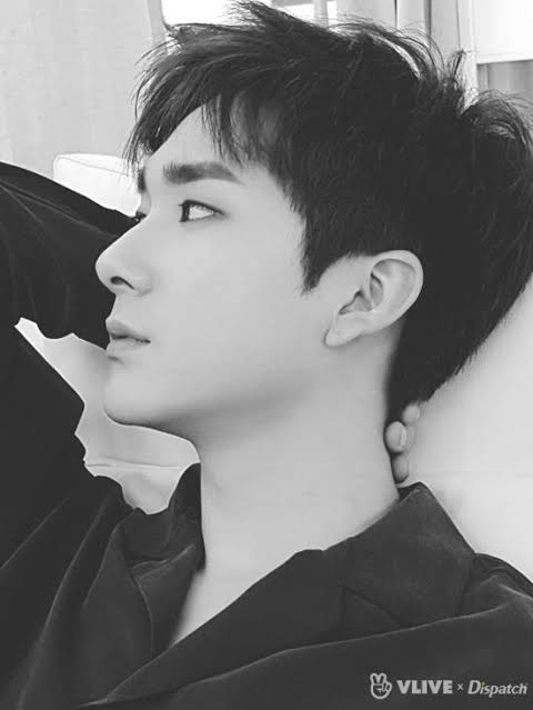_BlueishSky's tweet photo. 🌸𝐀𝐑𝐎𝐍 𝐗 𝐑𝐄𝐀𝐃𝐄𝐑 𝐀𝐔🌸

"𝘐 𝘥𝘰𝘯𝘵 𝘬𝘯𝘰𝘸 𝘢𝘧𝘵𝘦𝘳 𝘺𝘦𝘢𝘳�� 𝘰𝘧 𝘯𝘰𝘵 𝘴𝘦𝘦𝘪𝘯𝘨 𝘺𝘰𝘶, 𝘪 𝘸𝘪𝘭𝘭 𝘯𝘦𝘦𝘥 𝘺𝘰𝘶𝘳 𝘩𝘦𝘭𝘱."

"𝘗𝘭𝘦𝘢𝘴𝘦 𝘚𝘢𝘷𝘦 𝘔𝘦"

#ARON #NUEST #아론 https://t.co/eKgHtIsRDm