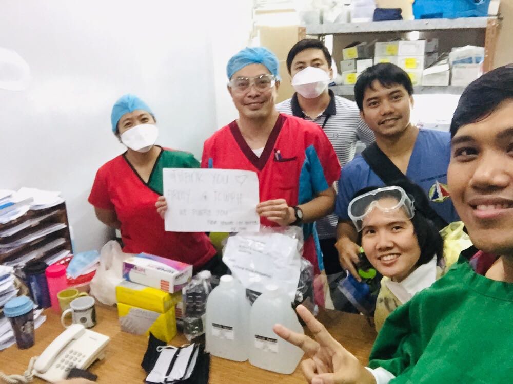 baepsaedrop's tweet photo. “You’re too young to let the world break you” - BTS
It breaks my heart every time I see our underpaid front liners begging for protective supplies. 
The little things can make a big difference! https://t.co/O9CMIL5YZC