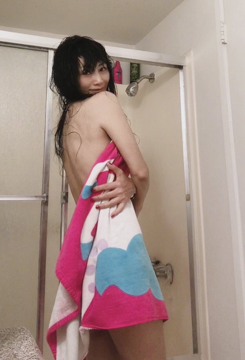 #importantmessage Do you take shower wash your hair daily? #washyourhair I post this photo4 #goodreason during this #COVID19 time I was taking shower this morning suddenly realized something veryimportant2 share instagram.com/p/B-Q9i1rBoio/… #bailing #bailing2020 #SocialDistancingNow