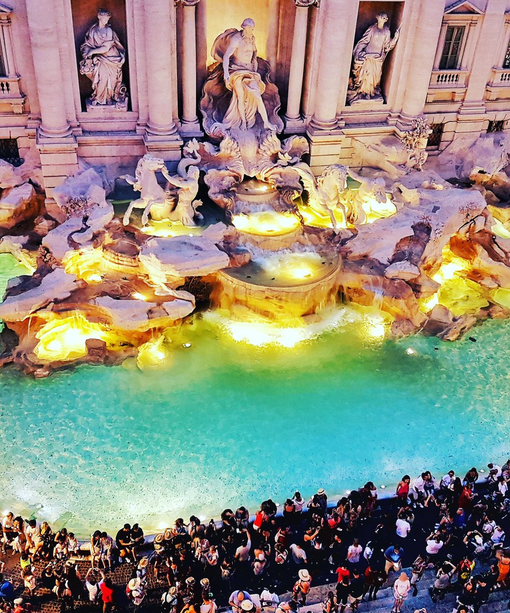 ravikathuria's tweet photo. Stuck at home due to #covıd19 under #21DaysofLockdown -the window is the best companion now- remembering #viewfrommywindow across the world #2ndpic -view from hotel window of #fontanaditrevi at #rome #italy -prayers and wishes for all Italians 🙏 -hope it all gets over soon... https://t.co/l2aE7bG4ZN