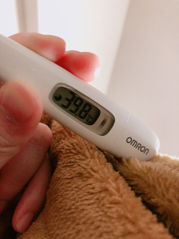 kei_cachecache's tweet image. こんにちは、彩羽慧です。
皆様いかがお過ごしでしょうか。
私はここ数日ノロウイルスと戦っておりました。
コロナウイルスが世間で騒がれておりますが、皆様お気をつけくださいませ。