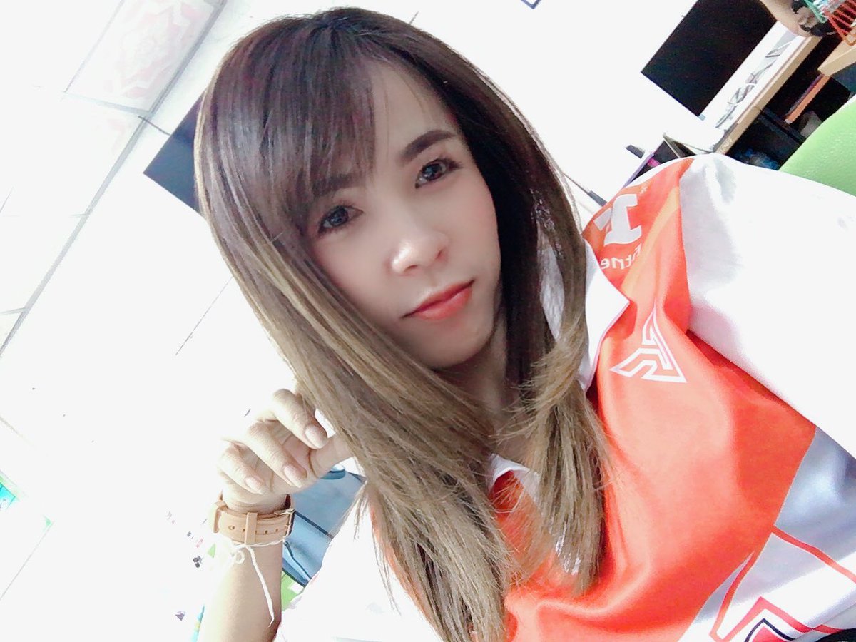 anny15143133's tweet photo. เอียงนิด เอียงหน่อย #แชะ📸 https://t.co/L5cos4NolP