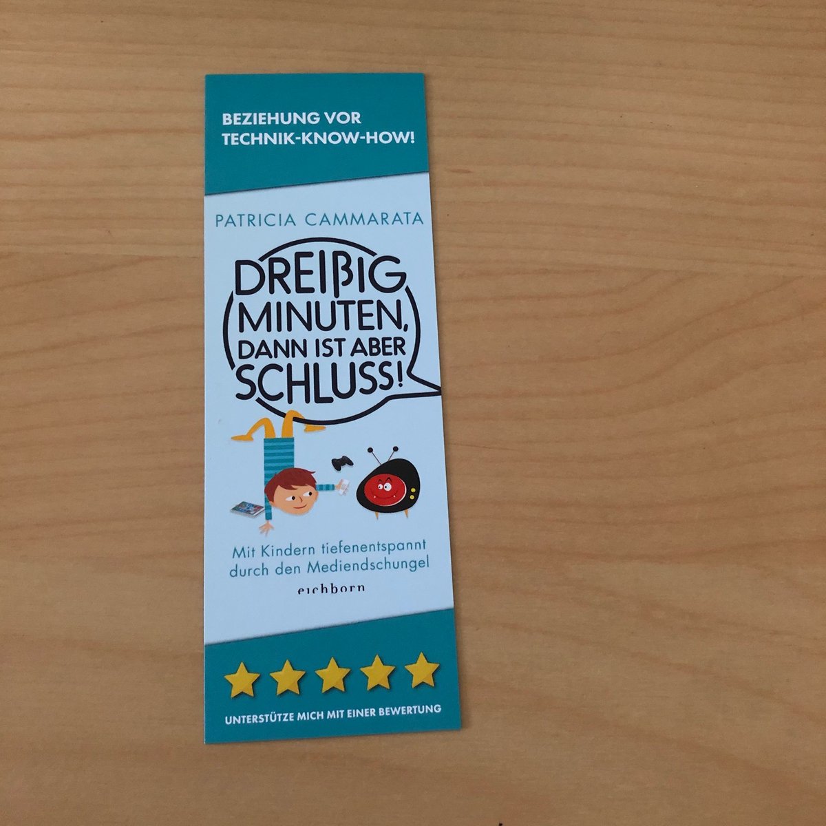 Digitalisierung ohne Herz und Verstand. Mein Beitrag zum #homeschooling (ein Rant, wer hätte das geahnt) -dasnuf.de/digitalisierun…
#twitterlehrerzimmer #notalllehrpersonal