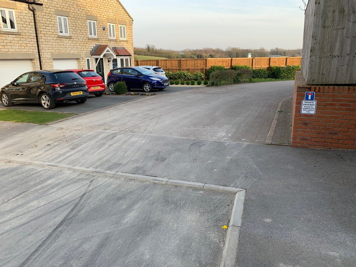 jml20161's tweet photo. This is the difference in less than a year with a lack of wheel wash. I know which I prefer! How much of this is going into our homes too! @homesbystrata #inconsiderateStrataHomes #housebuilders https://t.co/AktPdYMSpJ