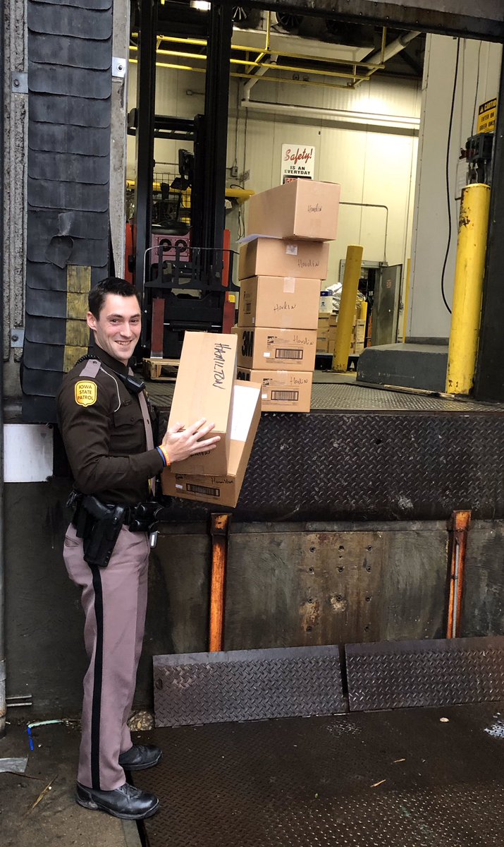 iowastatepatrol's tweet photo. Troopers were ready this morning- loading personal protective equipment for hospitals across our state.

Items are in route to Polk, Ida, Dickinson, Lyon, Osceola, Audubon, Monona, Taylor, Hamilton, Humbolt, Howard, and Hardin counties. 

Working together, to keep Iowans safe. https://t.co/E4orjQR7av