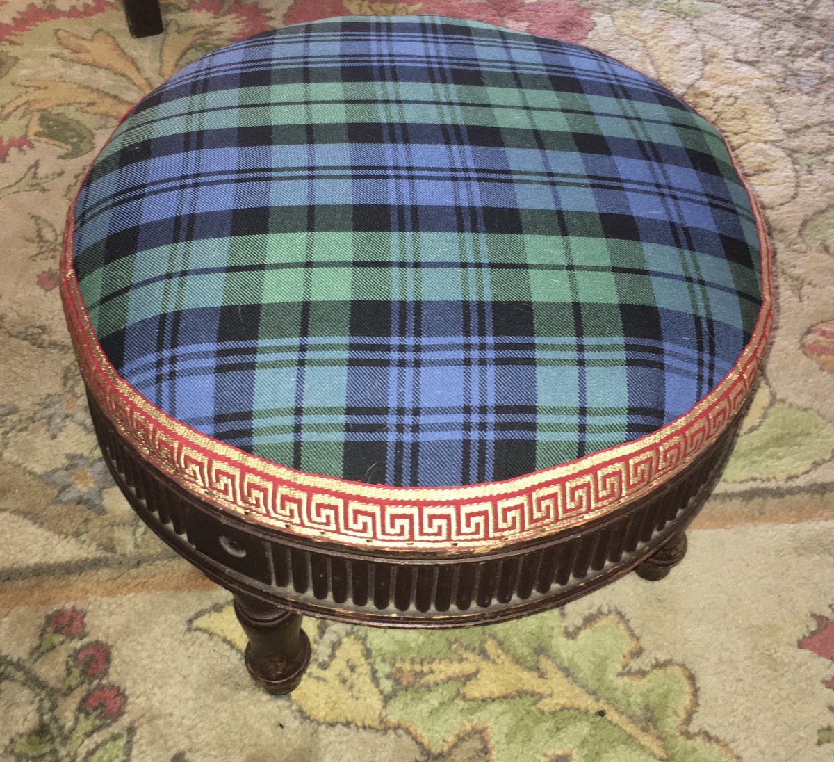 Finally got to see ⁦@HolmwoodGlasgow⁩ and it was magnificent. As a mental break during lockdown, I used the 2m of greek key gimp and fabric from years ago to recover the derelict footstool. Not sure Thomson would approve, but it will always remind me of his house.