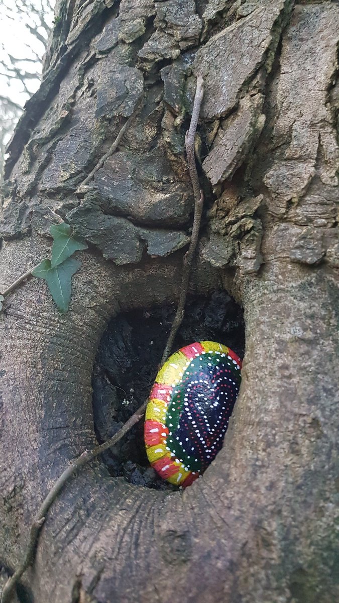 edwarddeefund's tweet photo. #WIN TEA FOR 2

Another activity &amp; a chance to feature on #charity merchandise x
Paint your stones put on info #TheEdwardDeeFund #StonesforEdward - Take a pic - Post to Fb - rehide to raise awareness further 
Then Post a pic on #StonesforEdward grp page &amp; hide your stone https://t.co/4C06Gt3zjv