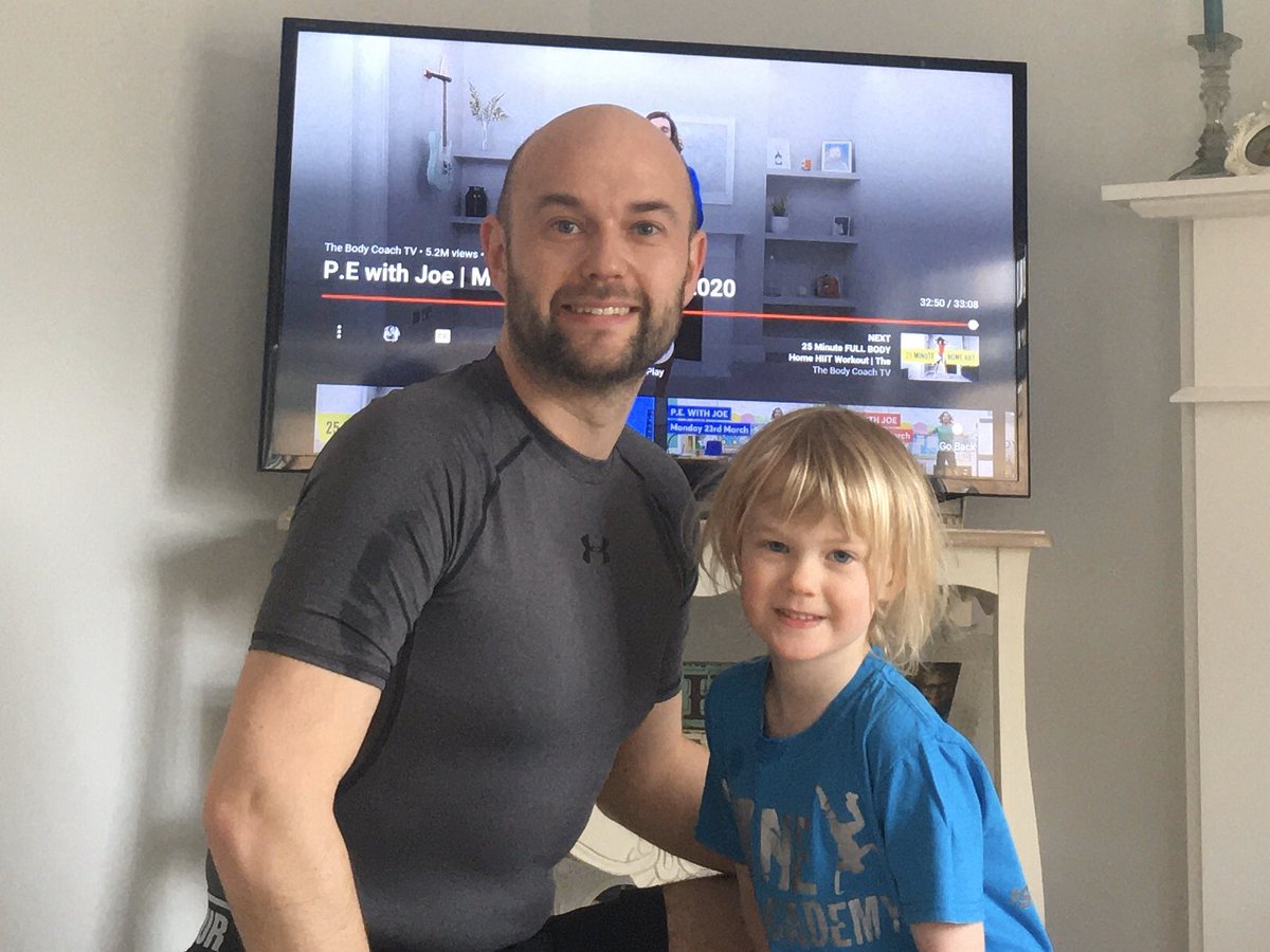 First chance to do PE with <a href="/thebodycoach/">Joe Wicks</a> #keyworker on weekend with family #FeedourNation  <a href="/GsBrand/">G's Fresh Wholesale</a>  👍 keep it going! 💪👏