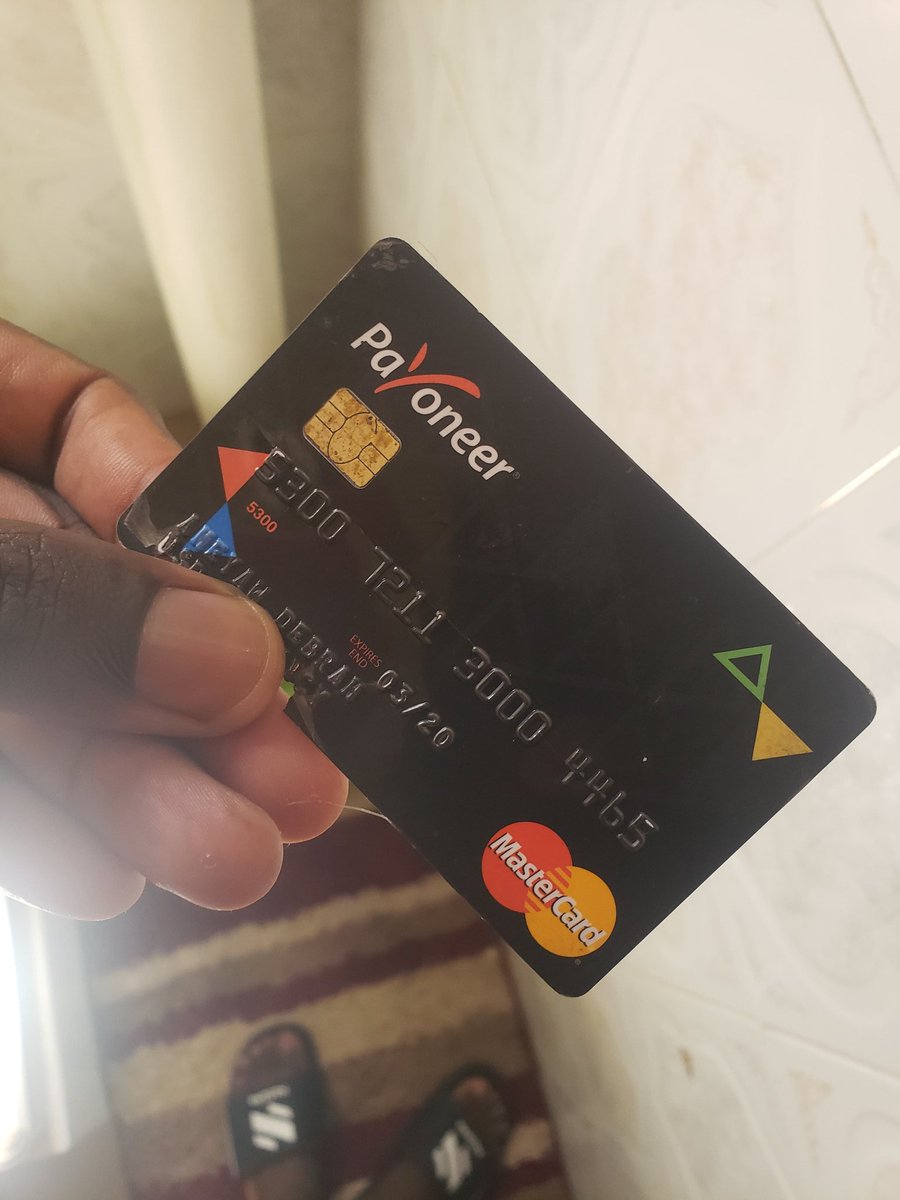AmeyawDebrah's tweet photo. Please shop in my name before this card expires.! https://t.co/yDnUJneLOT