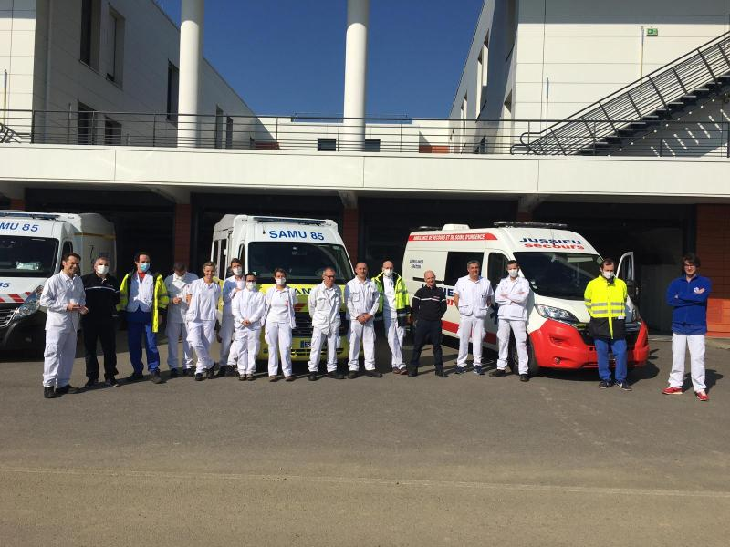rolbarbe's tweet photo. Les dirigeants #JUSSIEUSECOURS au service des #GHT #SAMU et #ARS
2000 missions #covid19
Cette crise est l'occasion de réinventer relations et modes opératoires. + directs, + efficaces.
Ambulances dispo 24/24, teleconsultation avec paramedics en Ephad et dans les déserts méd... https://t.co/w3bfM4l6Am