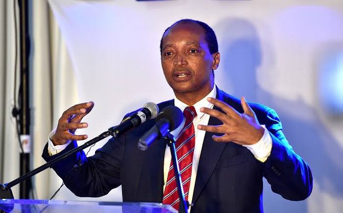 MntakaNobs's tweet photo. When Patrice Motsepe donates, you almost feel everything gon'be'alright👌🏾👏🏾 https://t.co/dK8XSyMgeF