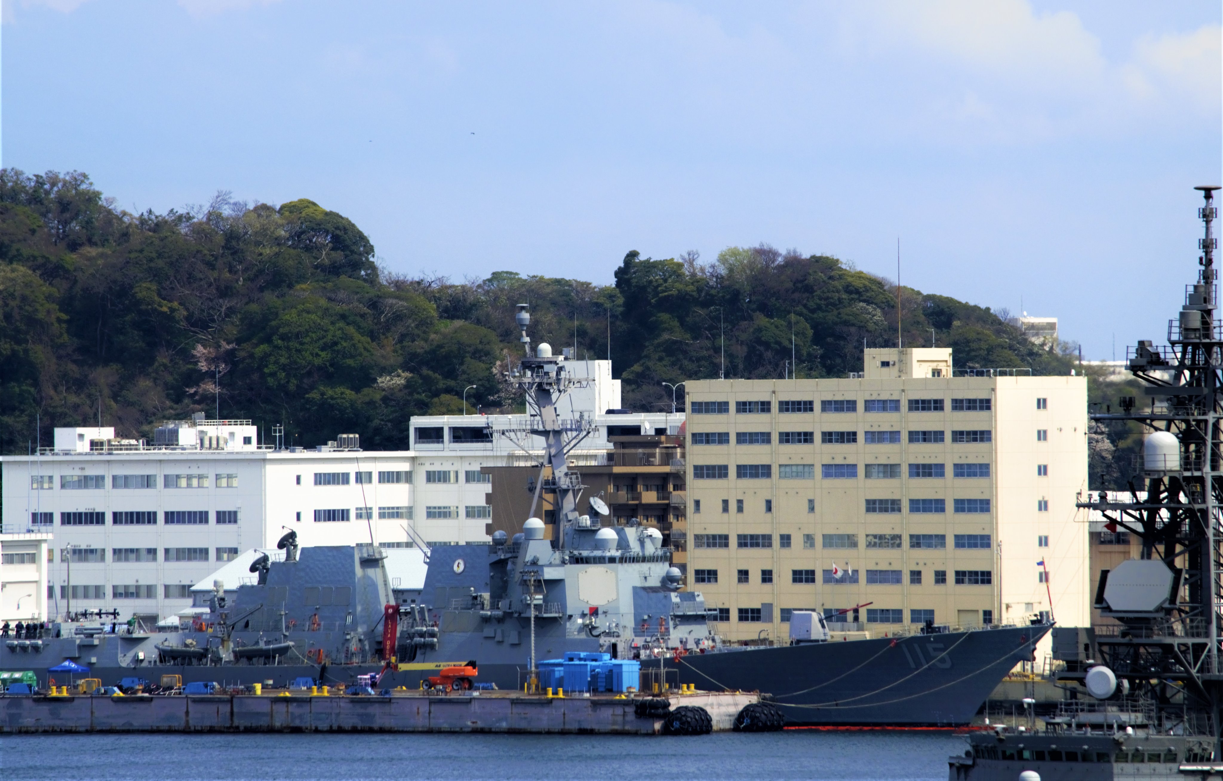 太公望 横須賀視察 米海軍編 Ddg115ラファエル ペラルタ フライト A 17年就役の新しめの艦 母港は サンディエゴ海軍基地だったかな T Co 3ugj8zp8qs Twitter