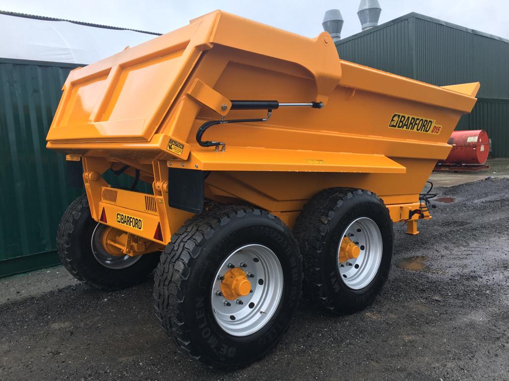 whbond's tweet photo. 2020 Barford Dump Trailer, 15T, Sprung Drawbar, Hydraulic Brakes, 8 Stud Rocking Beam Axle, Super Single Tyres & Hydraulic Tailgate. ยฃ8,950 + VAT #trailer #forsale #barford #maindealer https://t.co/NlsebTotOo