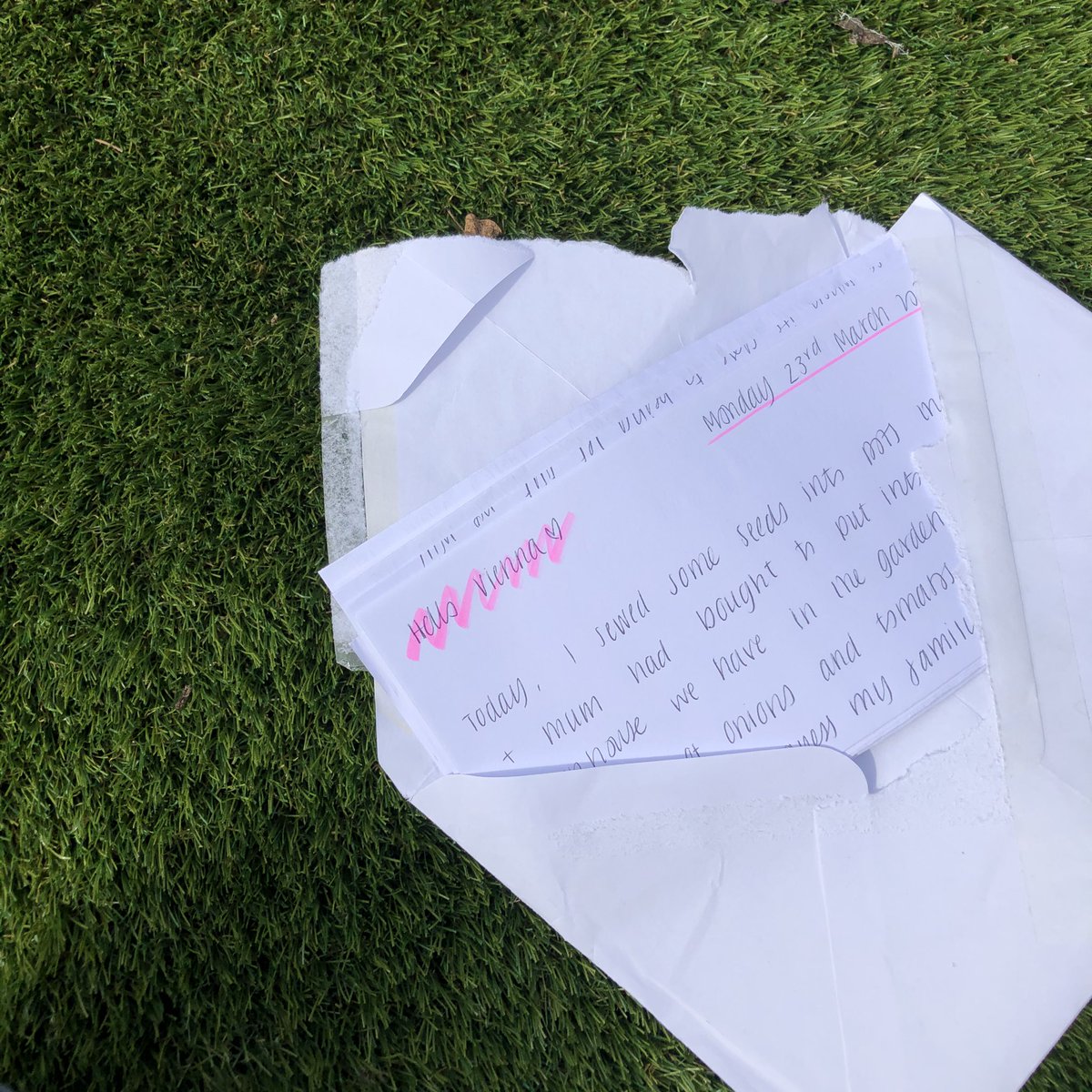 vienna_warren's tweet photo. So me and my bestfriend decided to communicate through letters to get through this lockdown, every Saturday we receive what the others been up to during the week🥺🧡 https://t.co/uftzgckWWb