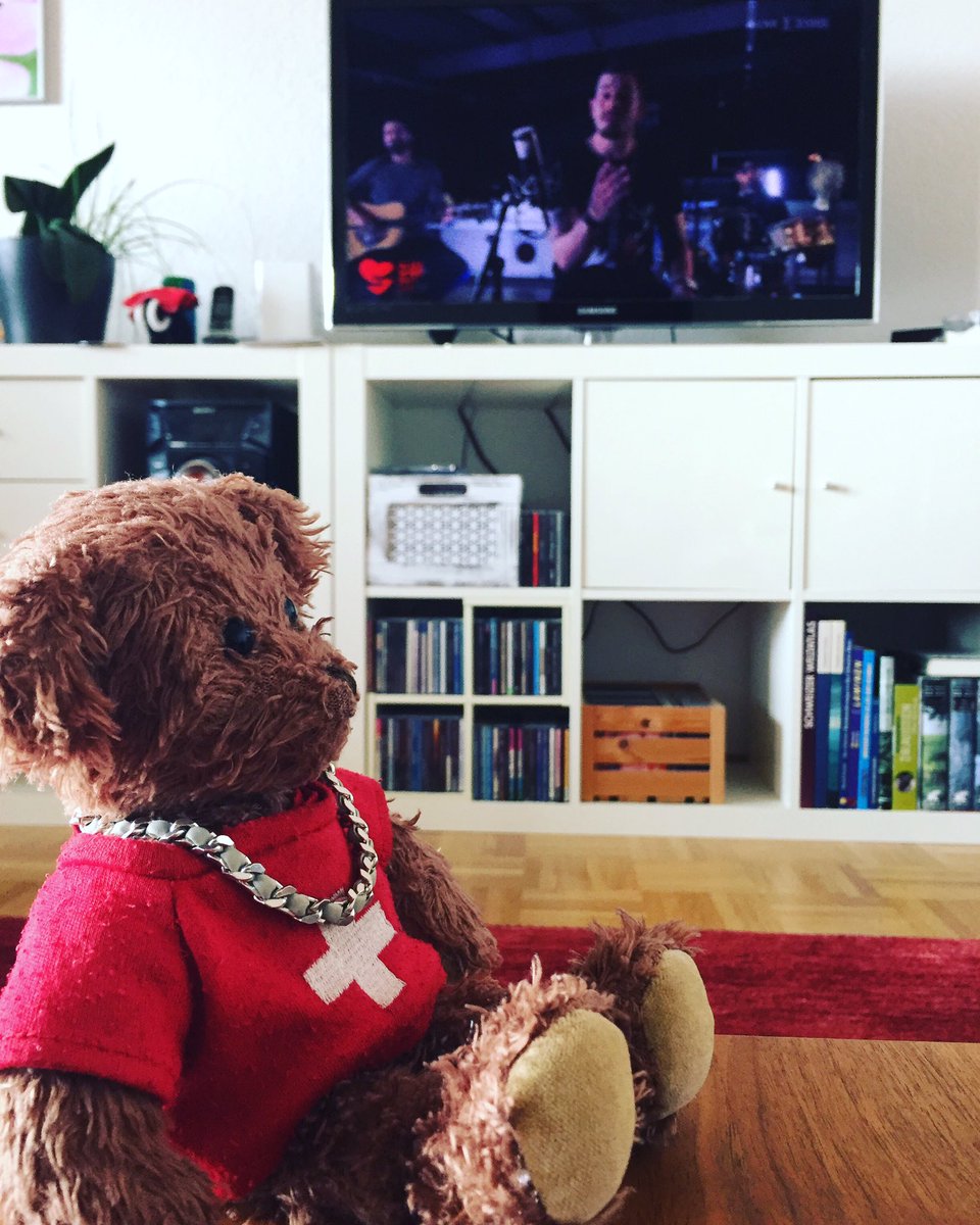 #alleswirdgut 💝 danke für die super Idee #Seven und Co. | Leftie ist jetzt Fan von #locoescrito 😎