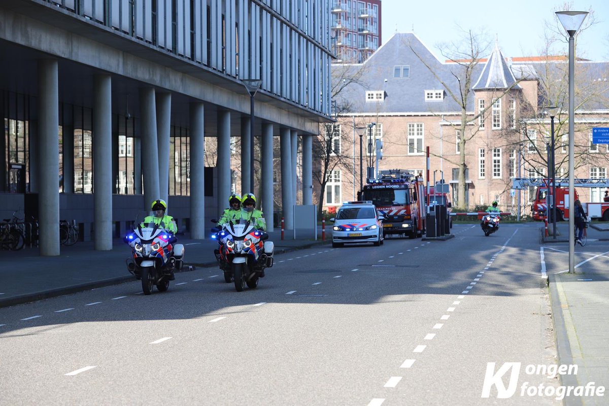 EdoGroenendijk's tweet photo. Zo doen ze dat in Leiden !! #trots https://t.co/h7xyizY4dQ