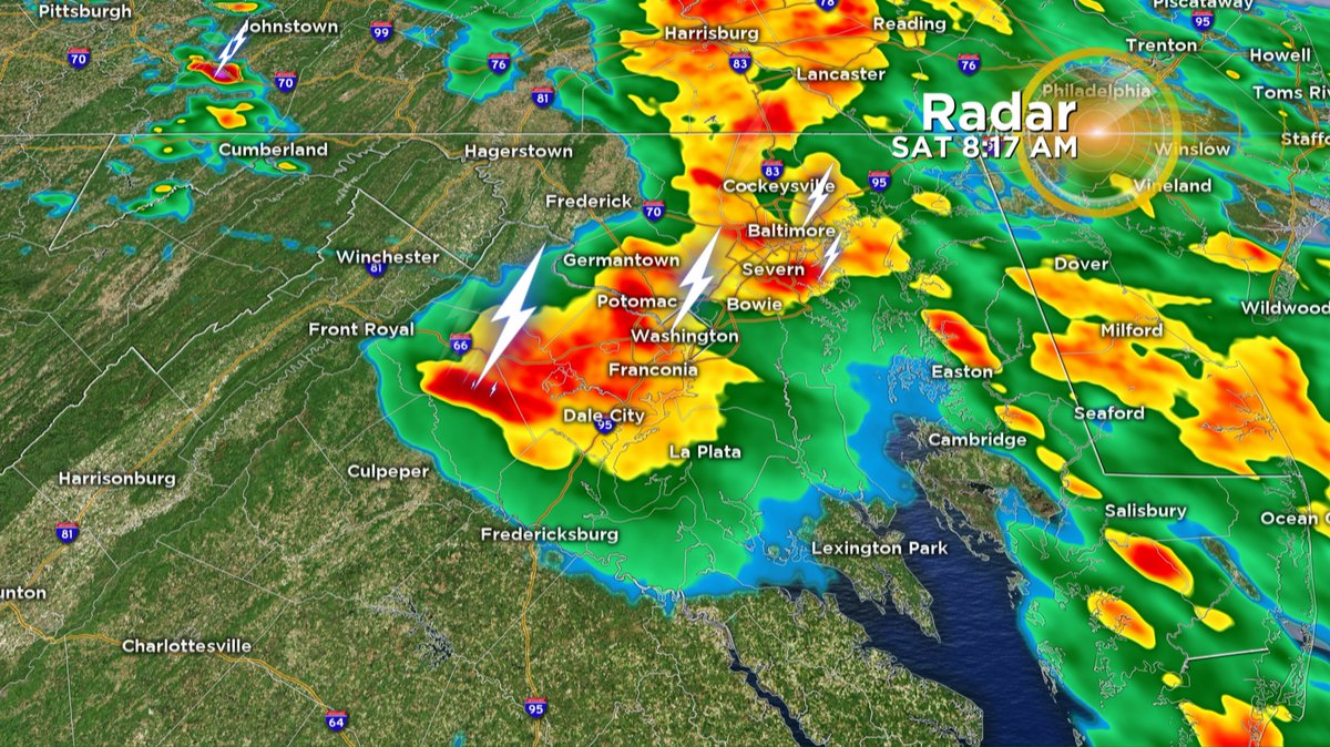 MegWJZ's tweet image. Thunderstorms are tracking though #Baltimore! We're hearing rumbles of thunder at #WJZ! The bulk of the action will move through this morning with a calmer afternoon ahead. #MDWX