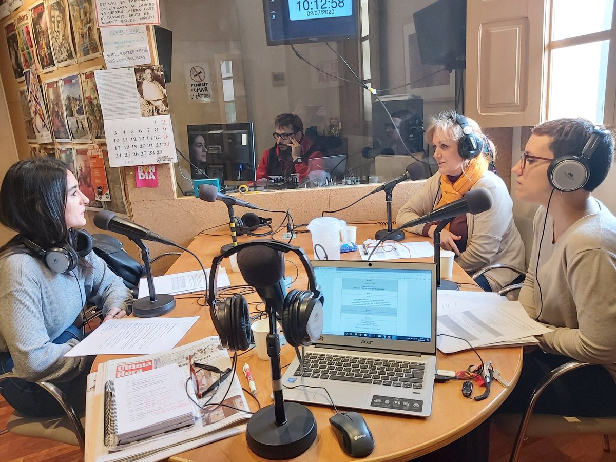 Matinal Bon dia!
És un programa d'Ona Mediterrània 88.8FM que cada dia emet en directe de 08:00 a 11:00 de dilluns a divendres.