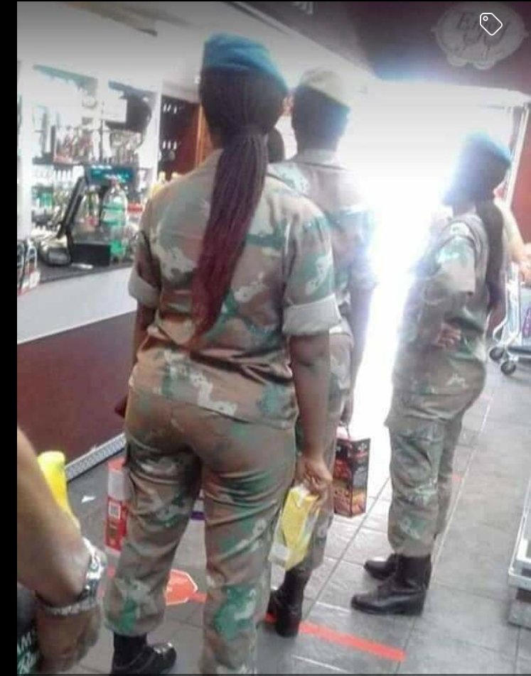 SeeteThabo's tweet photo. #lockdown 
#CoronaLockdown 
#SANDF 
#Departmentofhealth https://t.co/X7Jk0ZEzV4