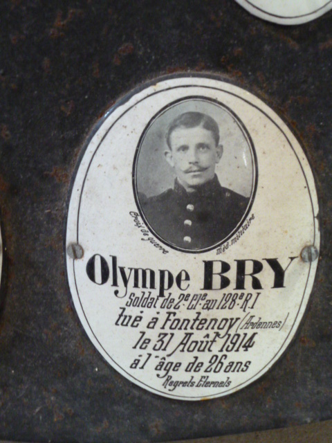 Le_Chtimiste's tweet photo. BRY Olympe du 128ee régiment d'infanterie - Merci à Marc - #Chtimiste #Infanterie19141918 #128eRI https://t.co/carjlNXpS1