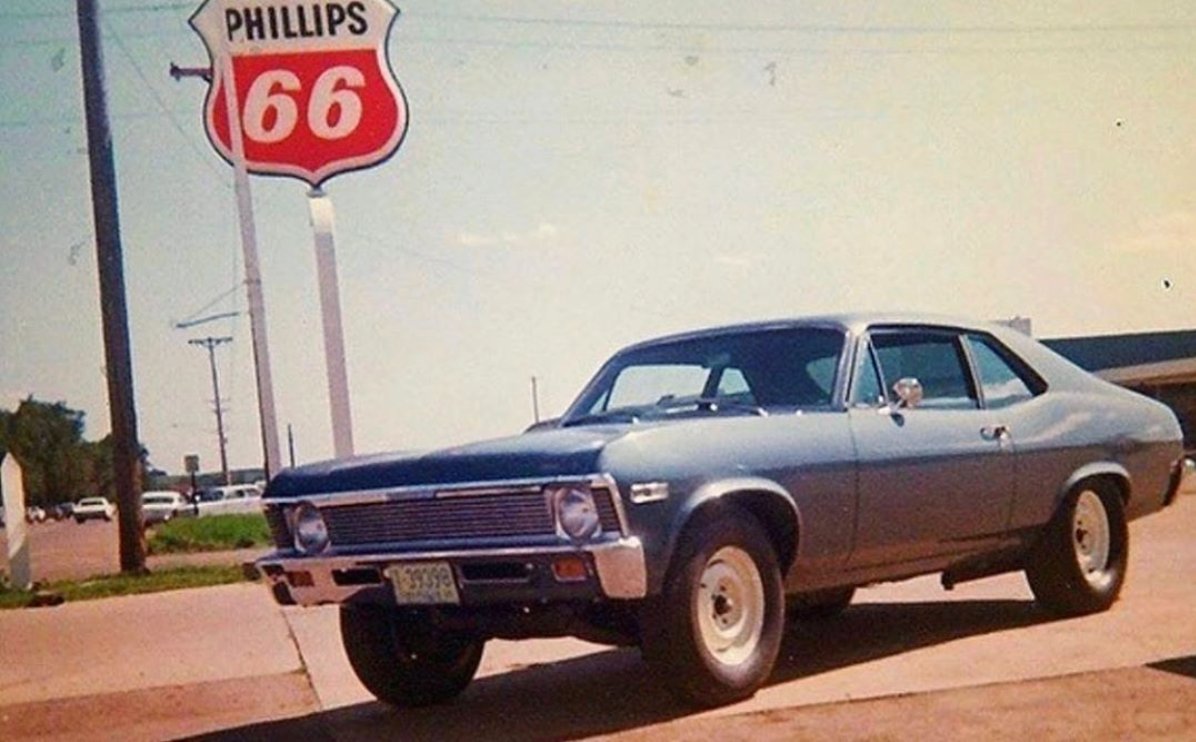 This car! 😍Can anyone guess the make, model &amp; year of this car? 🚙 #CarGoals #ClassicCars #VintageCars