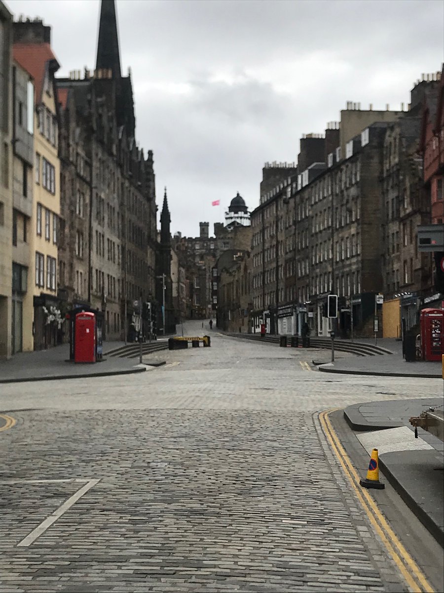 breslinik's tweet photo. @edinburghpaper 
This is weird https://t.co/FPTg0OIKP2