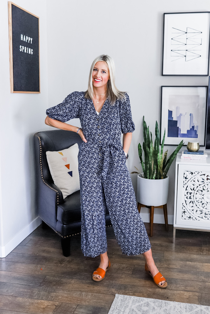 Spring Capsule Wardrobe Outfit Staples Under $40 ift.tt/2WPnFs8